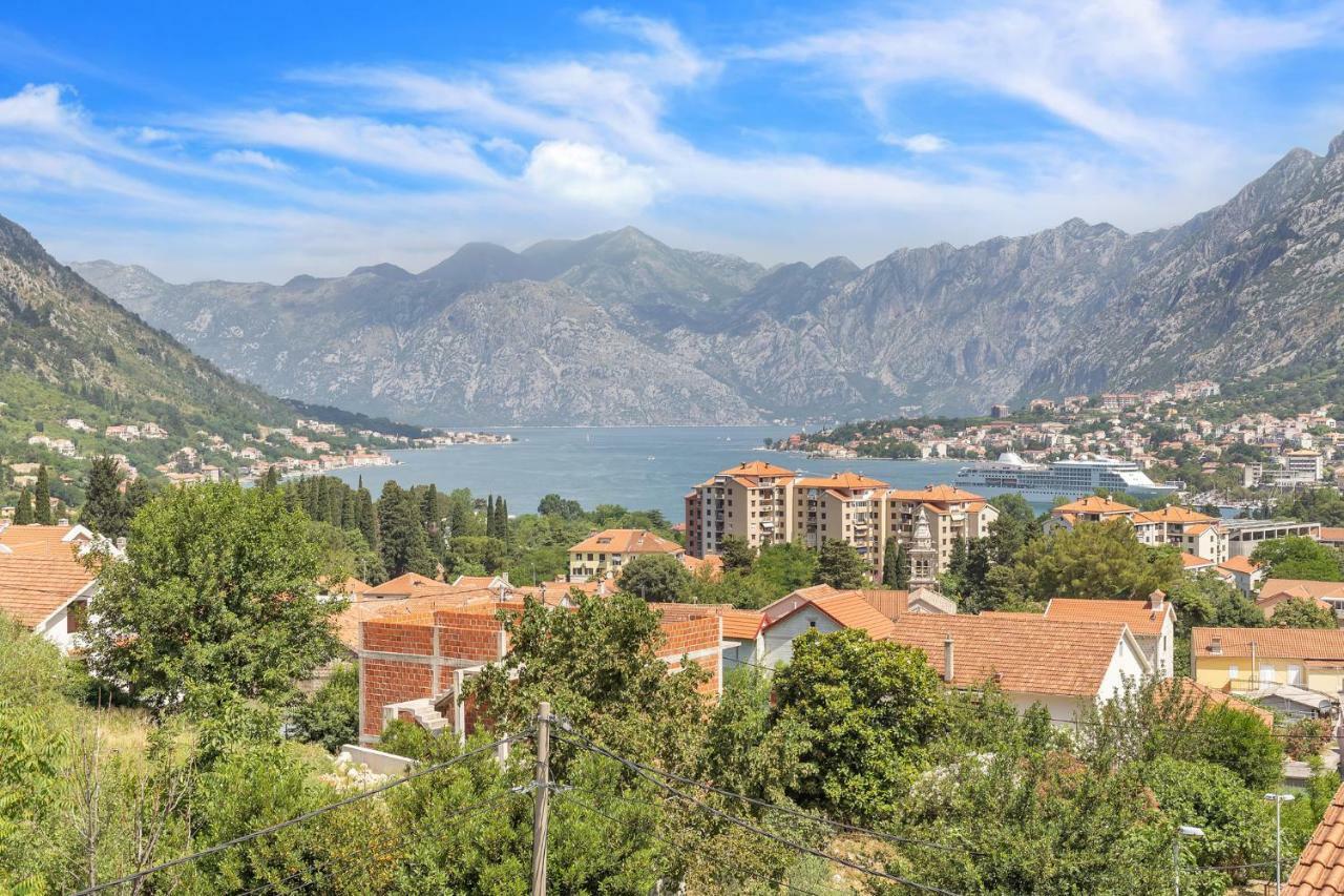 Apartments Mezini 11 Kotor Exterior foto