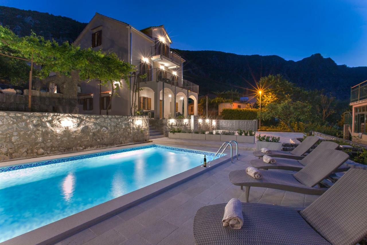 Apartments Mezini 11 Kotor Exterior foto
